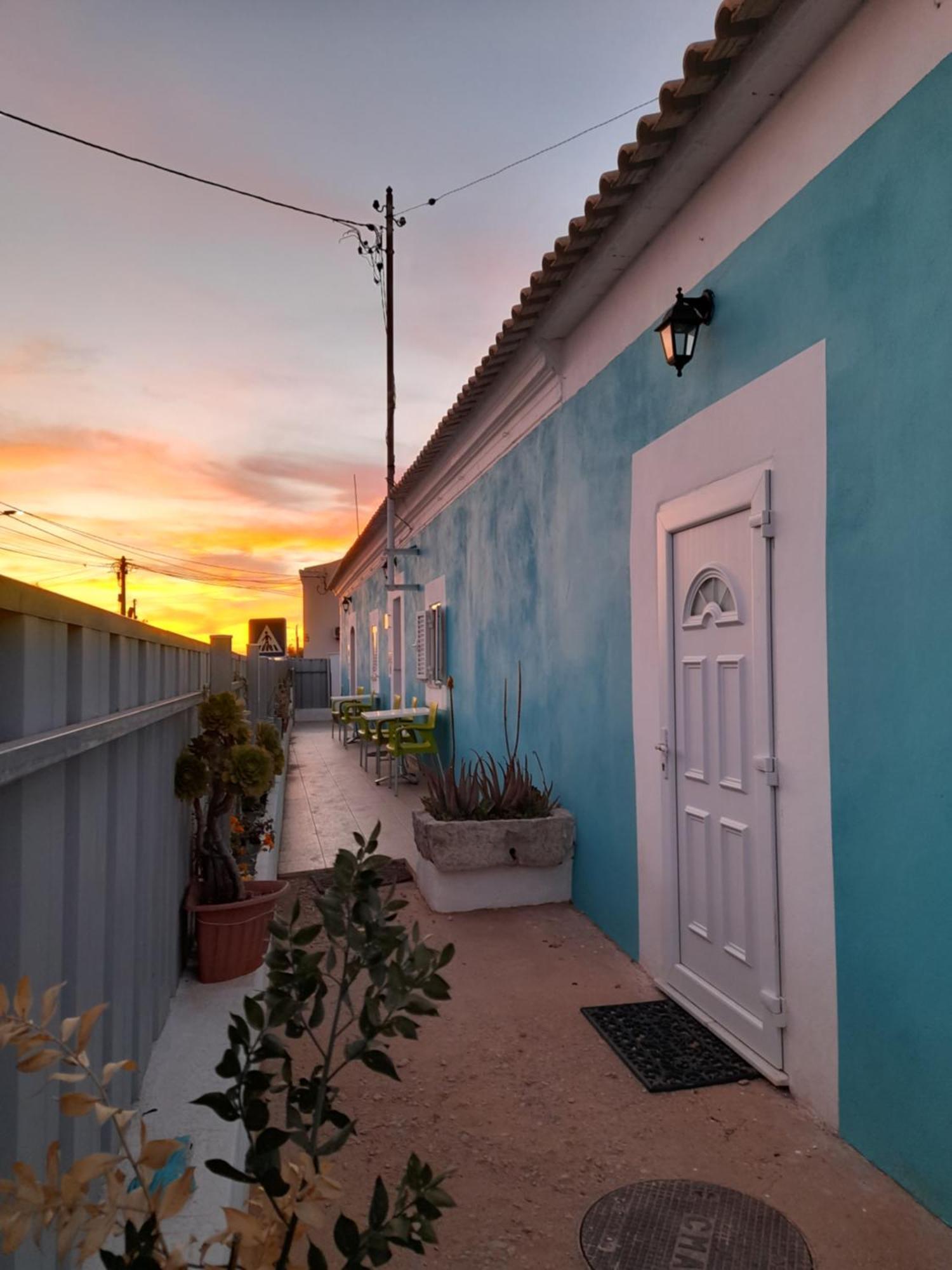 Estudio Dominicana In Albufeira Gale エクステリア 写真
